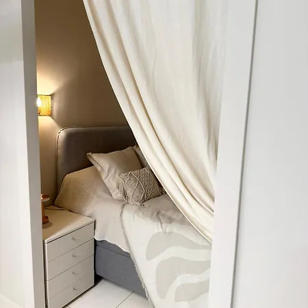 Appartement Charming City-center I Cohost *