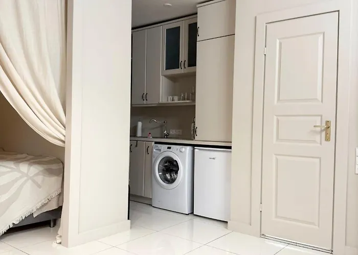 Apartman Charming City-center I Cohost *