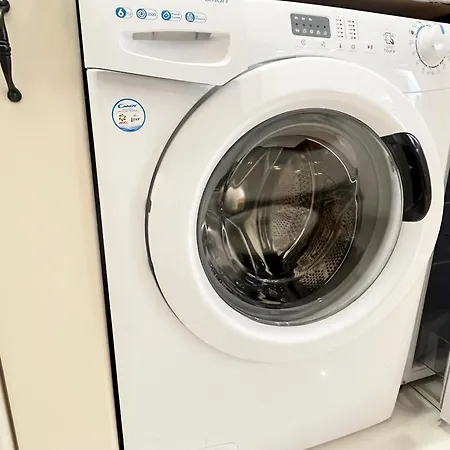 Διαμέρισμα Charming City-center I Cohost *