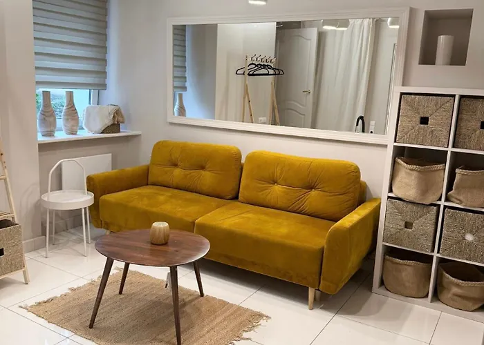 Апартаменти Charming City-center I Cohost *